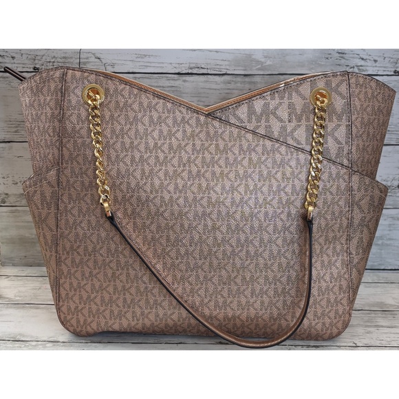 Michael Kors Women’s Jet Set Travel Large Chain Shoulder Tote - Picture 4 of 10